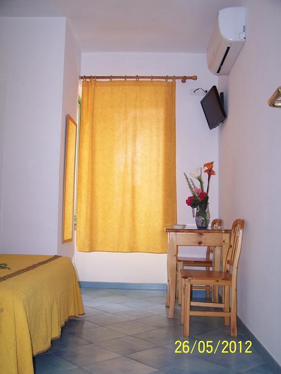 Albergo Macri Ischia Buitenkant foto