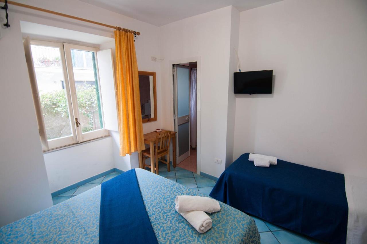 Albergo Macri Ischia Buitenkant foto