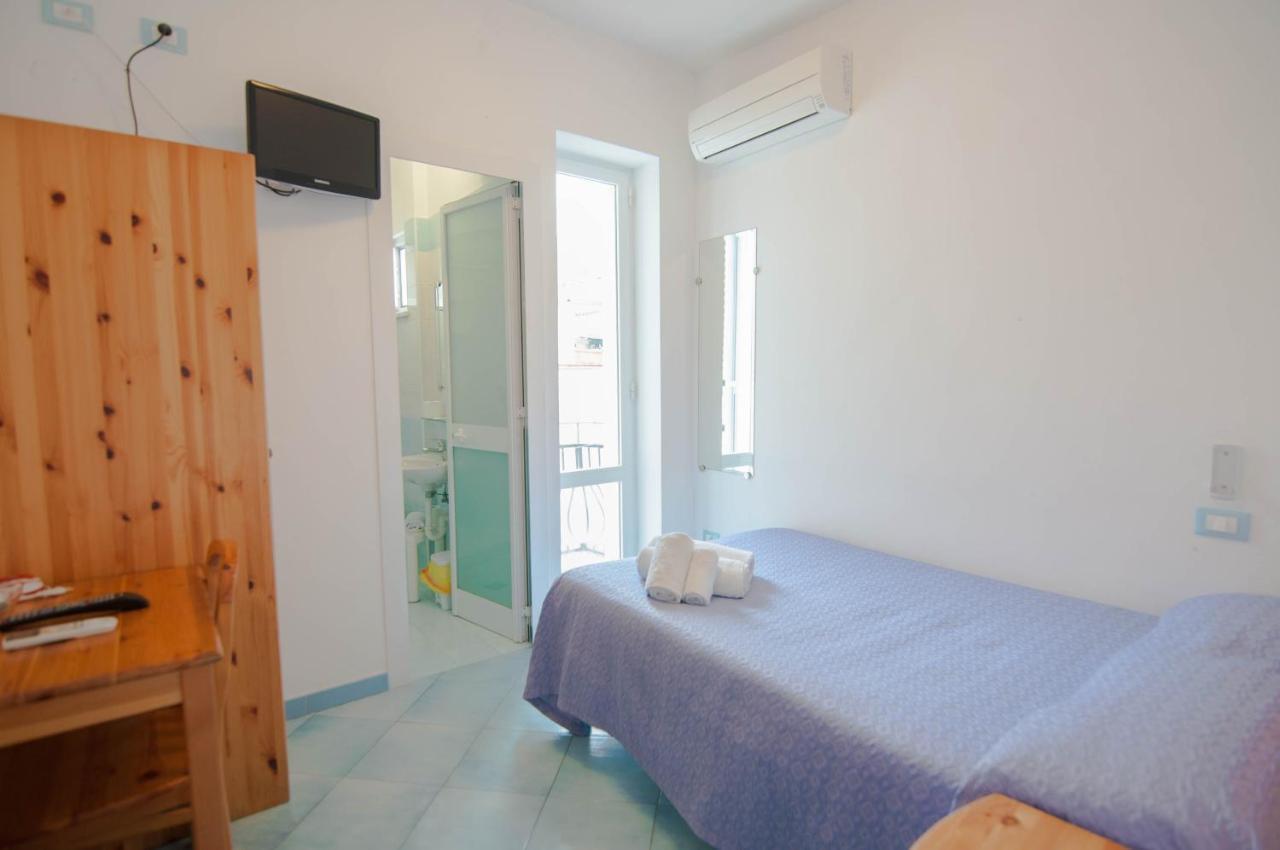 Albergo Macri Ischia Buitenkant foto