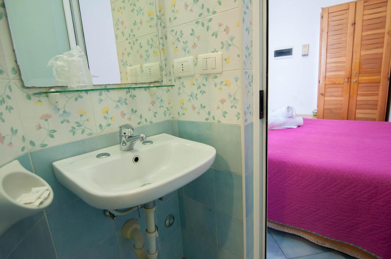 Albergo Macri Ischia Buitenkant foto